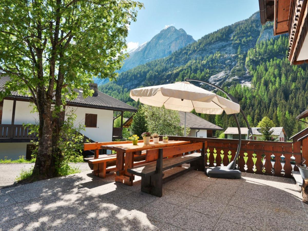 Locazione Turistica Cesa Micheluzzi - Czi712 Apartment Penia Ngoại thất bức ảnh